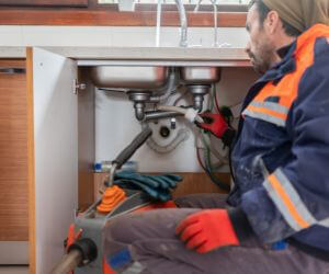 About Emergency plumbing pros Cromwell, IN